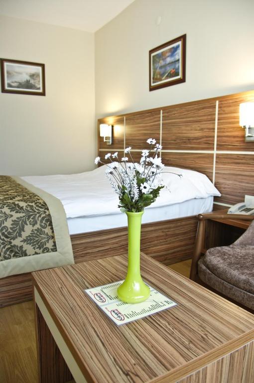 Petek Hotel 穆拉 外观 照片